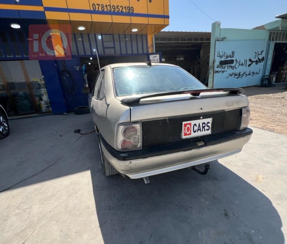 اوبل فيكترا
